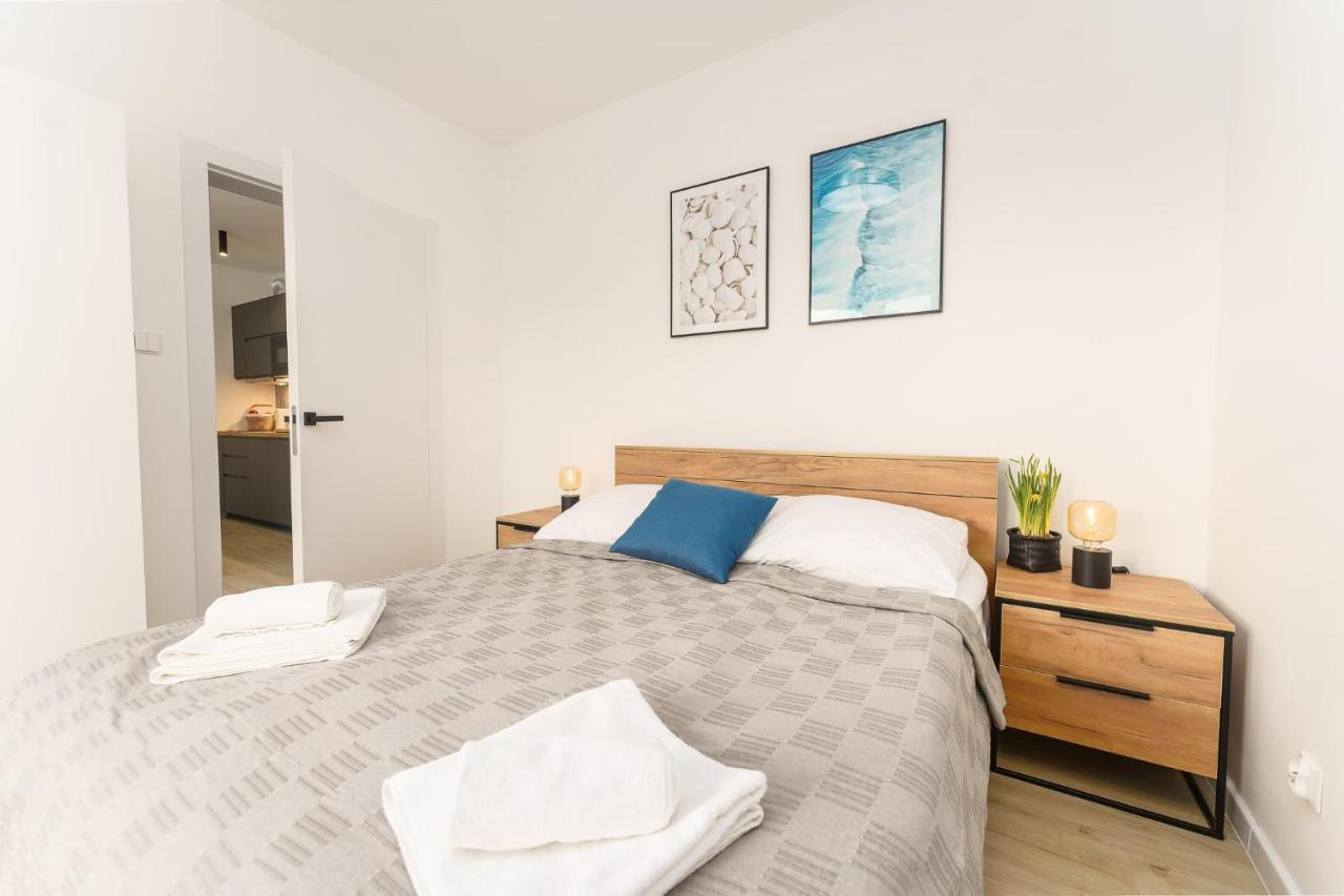 Sunset Resort - Apartament Florencja Гжибово Екстериор снимка